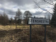 Morfars moster och morbröder flyttar till Stheshestra i Åker